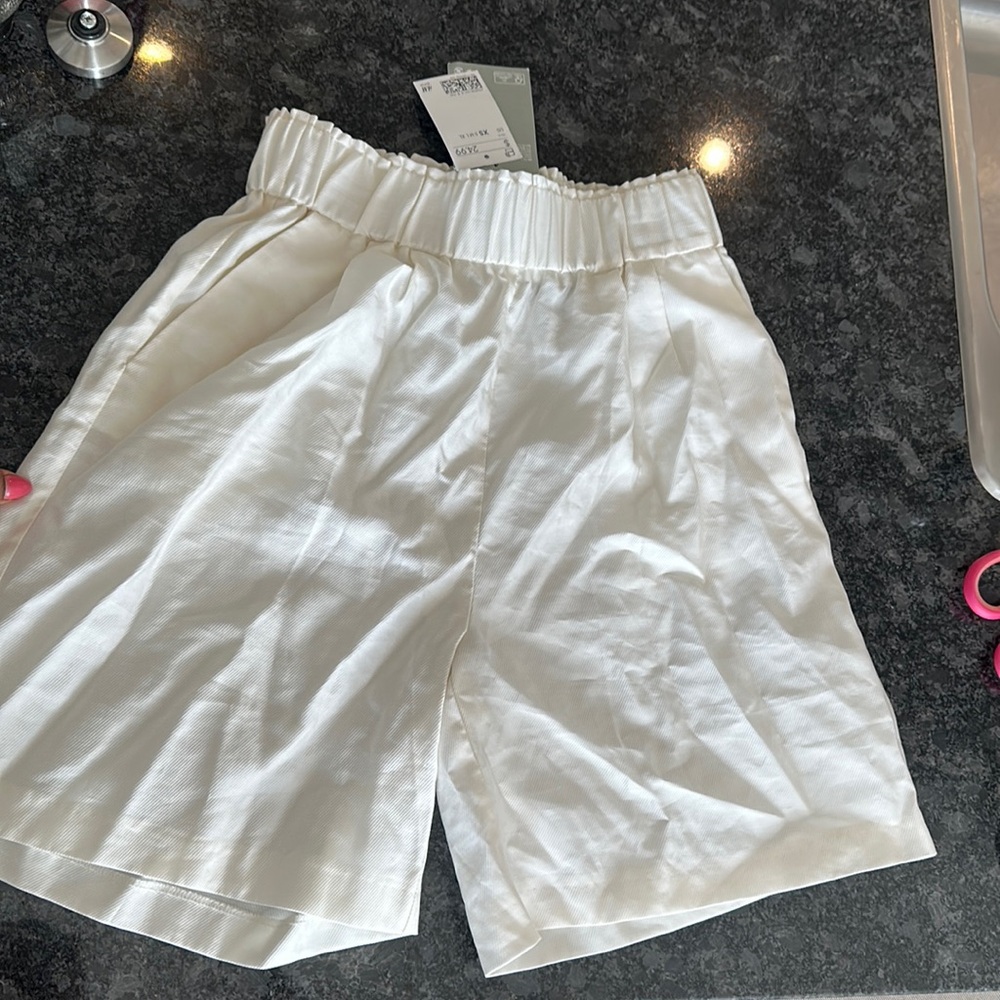 H&M brand new with tag shorts